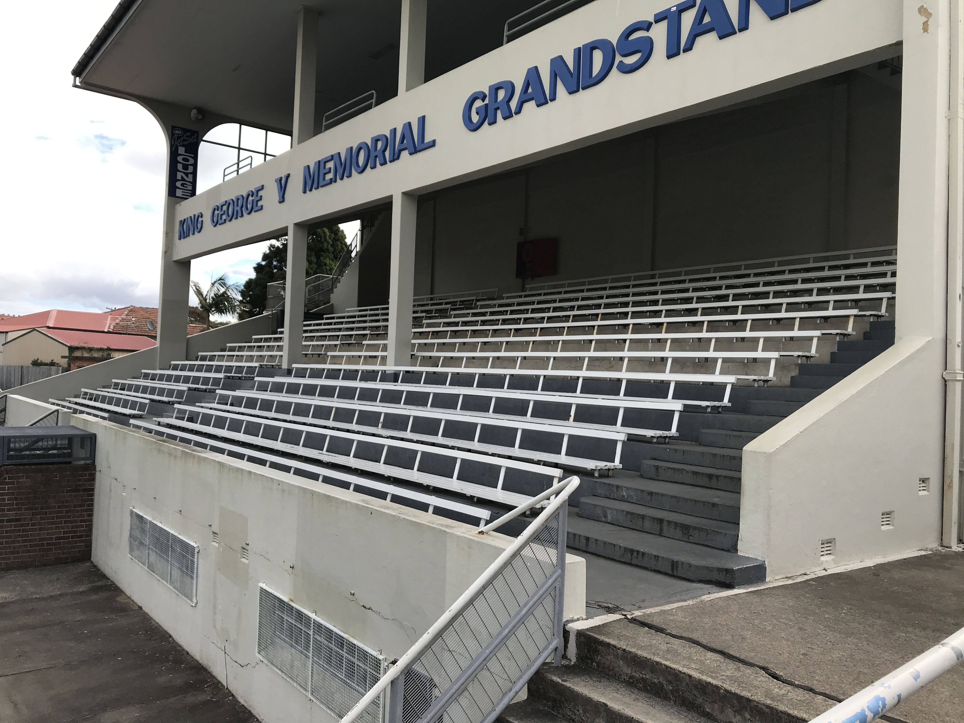 Henson Park Grandstand 023